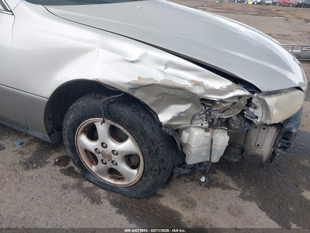 Продаж на аукціоні авто 1998 Lexus Es 300, vin: JT8BF28G4W0138507, номер лоту: 44373953