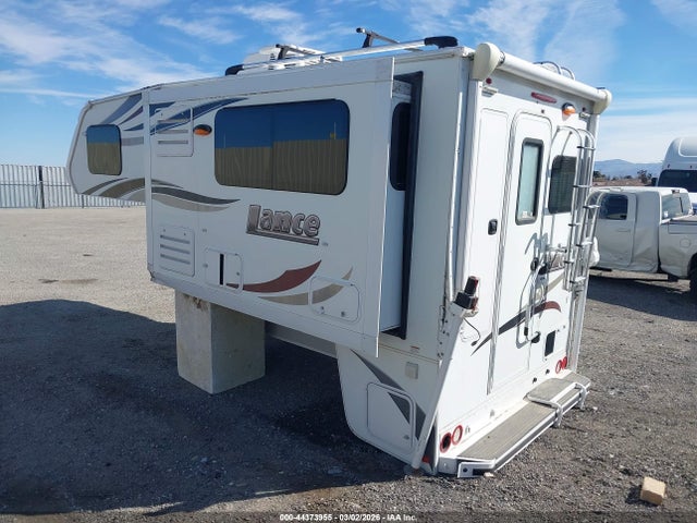 Lance Camper Lance M-975 ( Long B 2018 174994 Image 3