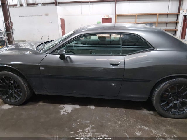 44373977 :رقم المزاد ، 2C3CDZAG4HH629306 vin ، 2017 Dodge Challenger Sxt مزاد بيع