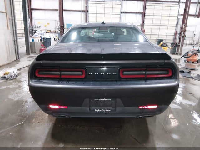 44373977 :رقم المزاد ، 2C3CDZAG4HH629306 vin ، 2017 Dodge Challenger Sxt مزاد بيع