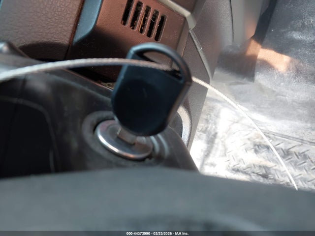 1FTNF1CF3EKD17597 Ford F-150 Xl