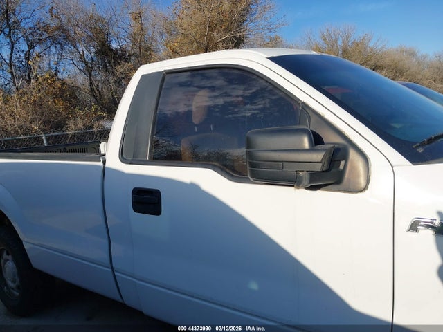 1FTNF1CF3EKD17597 Ford F-150 Xl