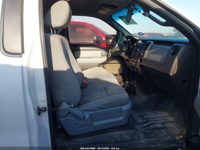 1FTNF1CF3EKD17597 Ford F-150 Xl
