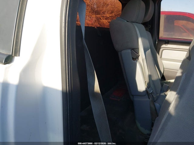1FTNF1CF3EKD17597 Ford F-150 Xl