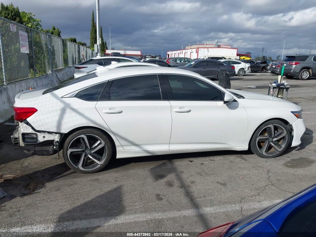 1HGCV1F30JA244167 Honda Accord Sport