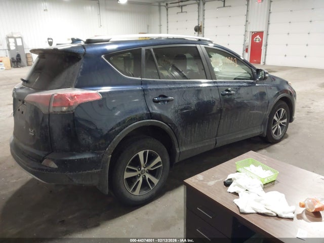 2017 TOYOTA RAV4 JTMRFREVXHJ706137 Photo 3