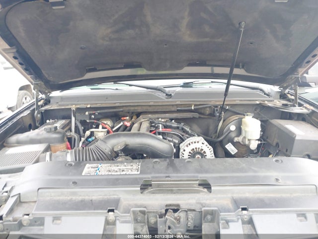 44374003 :رقم المزاد ، 1GKFC13027R233276 vin ، 2007 Gmc Yukon Sle مزاد بيع