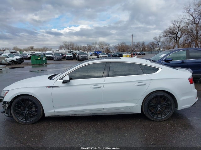 44374035 :رقم المزاد ، WAUENDF54JA052967 vin ، 2018 Audi A5 2.0t Premium مزاد بيع