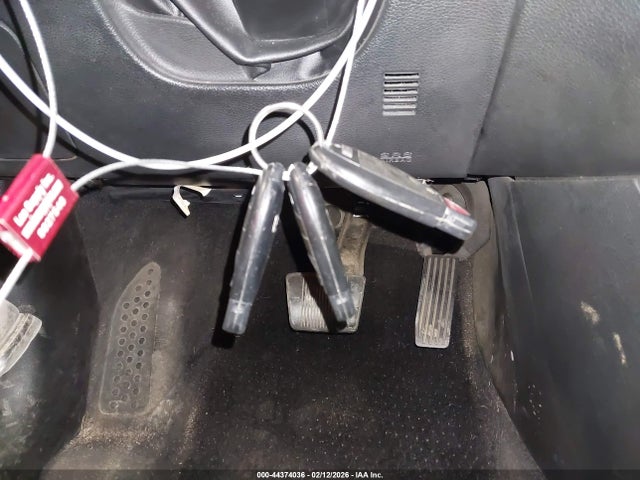 2015 JEEP CHEROKEE 1C4PJMCS1FW576976 Photo 10