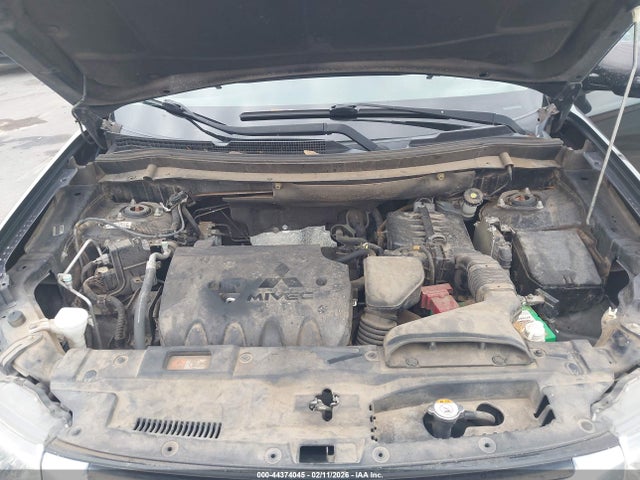 2015 MITSUBISHI OUTLANDER JA4AD3A36FZ001204 Photo 9