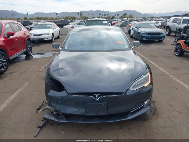 Aukcja sprzedaży 2017 Tesla Model S 60/75, vin: 5YJSA1E18HF190981, numer aukcji: 44374077
