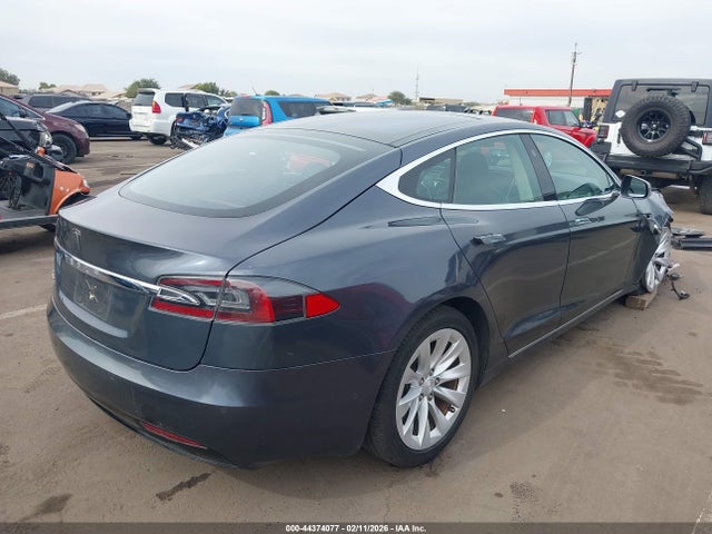 Aukcja sprzedaży 2017 Tesla Model S 60/75, vin: 5YJSA1E18HF190981, numer aukcji: 44374077