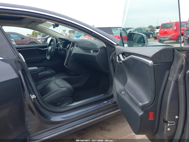 Aukcja sprzedaży 2017 Tesla Model S 60/75, vin: 5YJSA1E18HF190981, numer aukcji: 44374077