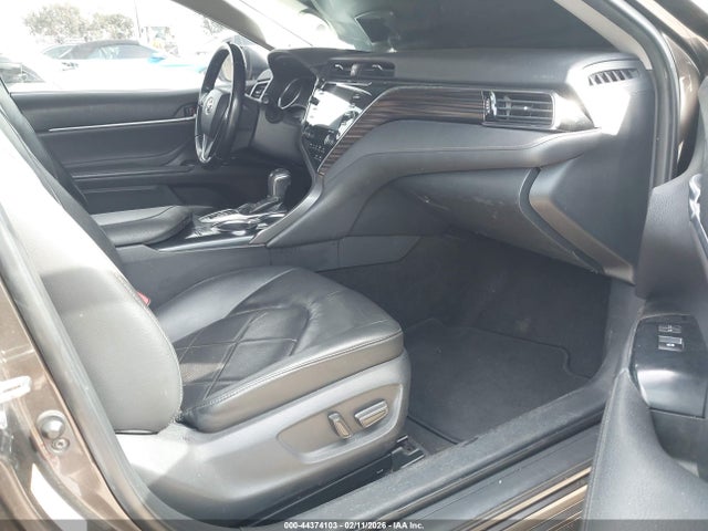 4T1B21HK5JU503124 Toyota Camry Hybrid Xle