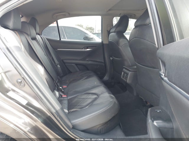 4T1B21HK5JU503124 Toyota Camry Hybrid Xle