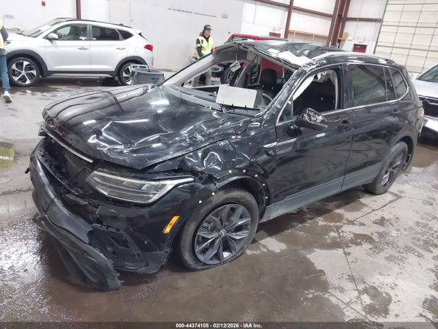 3VV3B7AX8PM114915 Volkswagen Tiguan 2.0t Se