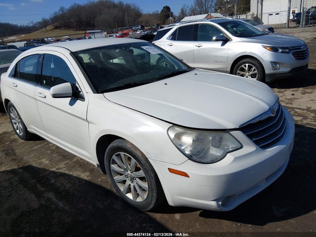 Aukcja sprzedaży 2010 Chrysler Sebring Limited, vin: 1C3CC5FB6AN117066, numer aukcji: 44374124