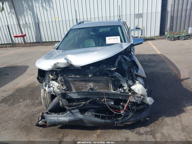 3GNAXMEV6JS624740 Chevrolet Equinox Premier