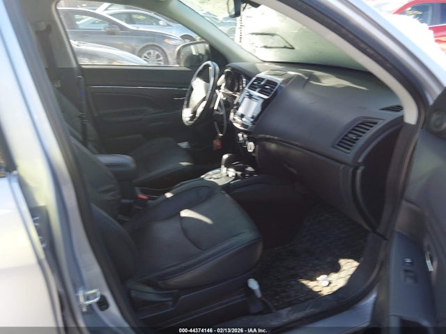 2016 MITSUBISHI OUTLANDER SPORT JA4AR4AW4GZ056138 Photo 4