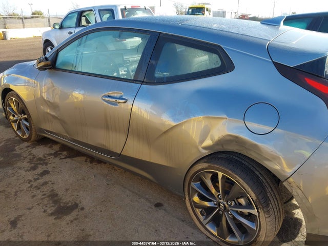 2020 HYUNDAI VELOSTER KMHTG6AF3LU030648 Photo 5
