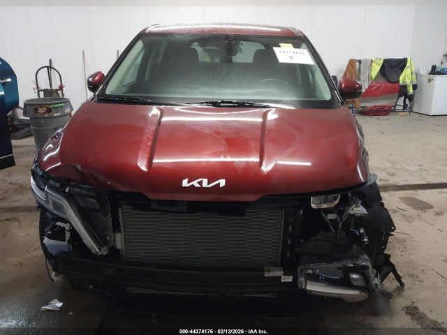 44374176 :رقم المزاد ، KNDNB4H38P6212612 vin ، 2023 Kia Carnival Mpv Lx Seat Package مزاد بيع