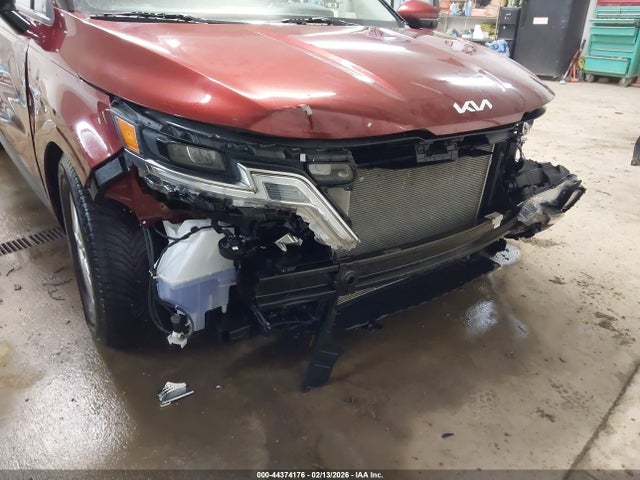 44374176 :رقم المزاد ، KNDNB4H38P6212612 vin ، 2023 Kia Carnival Mpv Lx Seat Package مزاد بيع