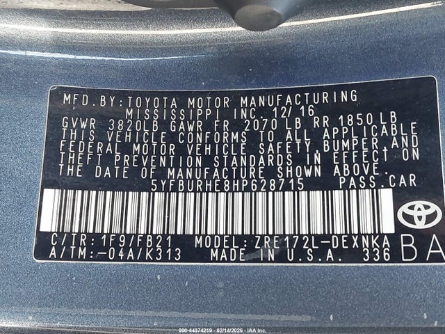 5YFBURHE8HP628715 Toyota COROLLA LE