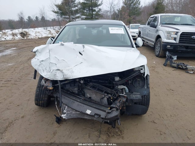 44374224 :رقم المزاد ، 3VWCB7BU2KM205090 vin ، 2019 Volkswagen Jetta 1.4t R-line/1.4t S/1.4t Se مزاد بيع
