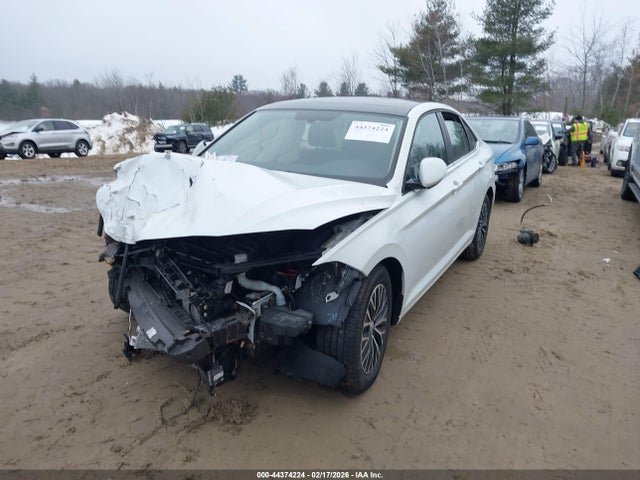 2019 VOLKSWAGEN JETTA 3VWCB7BU2KM205090 Photo 1