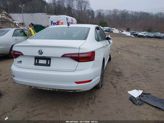 2019 VOLKSWAGEN JETTA 3VWCB7BU2KM205090 Photo 3
