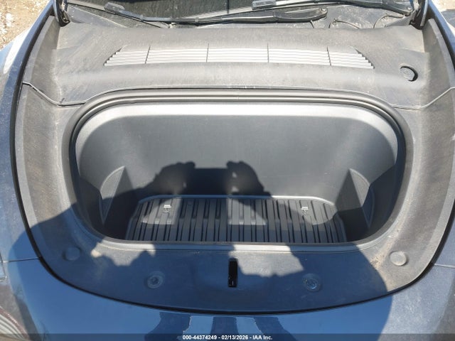 2024 TESLA MODEL Y 7SAYGDEE6RA219344 Photo 9