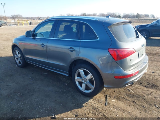 2012 AUDI Q5 WA1DKAFP1CA053207 Photo 2