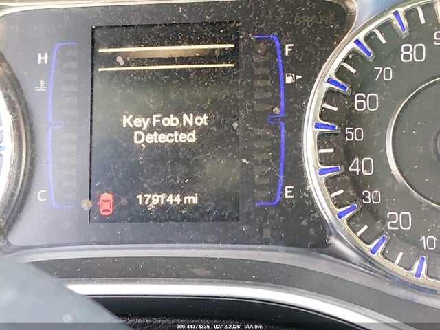 Chrysler 200 Limited 2015 1C3CCCAB3FN585971 Image 7