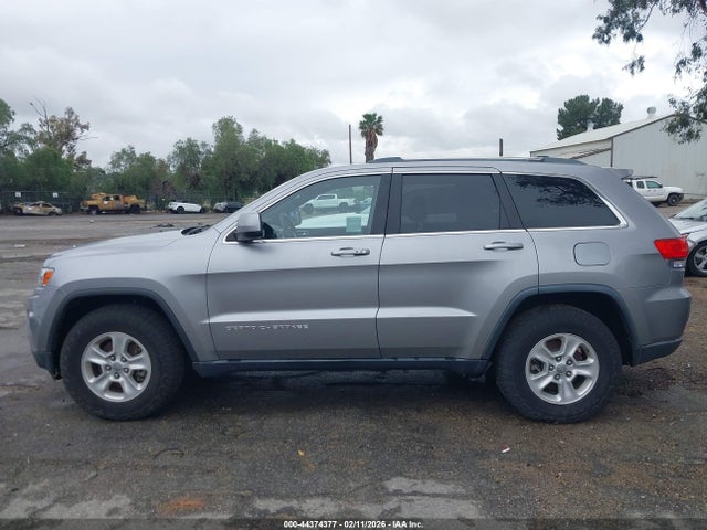 1C4RJEAGXEC472757 Jeep Grand Cherokee Laredo