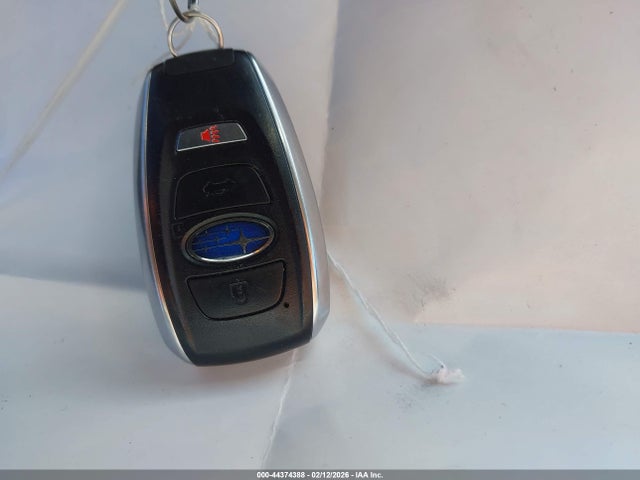44374388 :رقم المزاد ، 4S4BTADC2S3300260 vin ، 2025 Subaru Outback Premium مزاد بيع