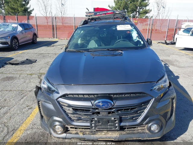 44374388 :رقم المزاد ، 4S4BTADC2S3300260 vin ، 2025 Subaru Outback Premium مزاد بيع