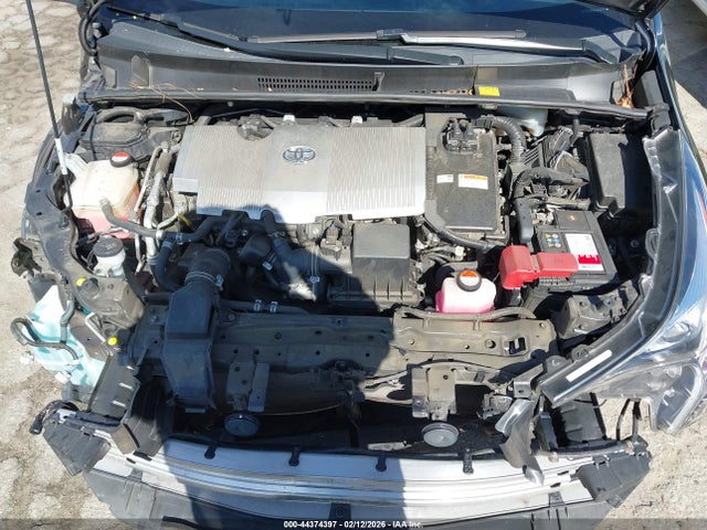 JTDKBRFU0G3513114 Toyota Prius Two