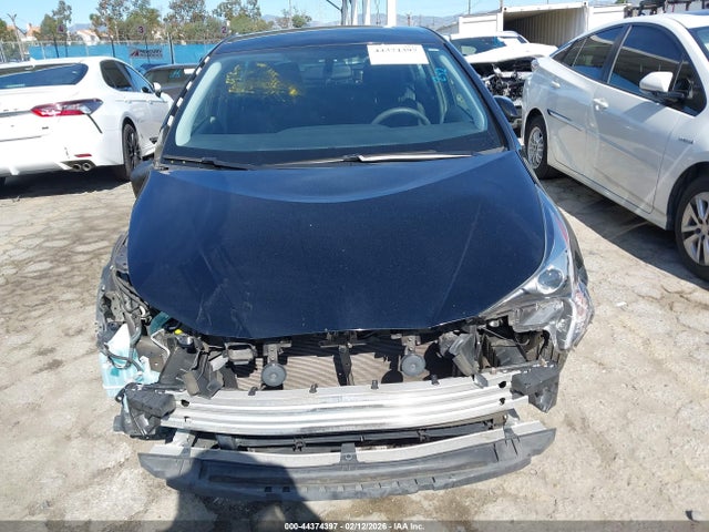 JTDKBRFU0G3513114 Toyota Prius Two