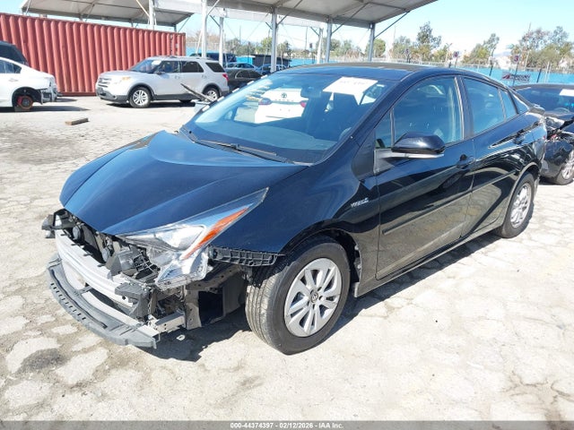 JTDKBRFU0G3513114 Toyota Prius Two