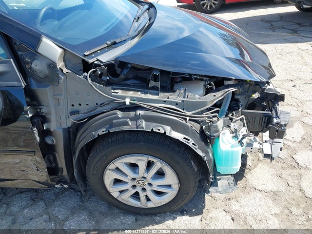 JTDKBRFU0G3513114 Toyota Prius Two