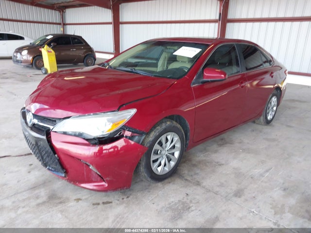 Toyota CAMRY LE 2015 4T1BF1FK1FU901364 Image 2