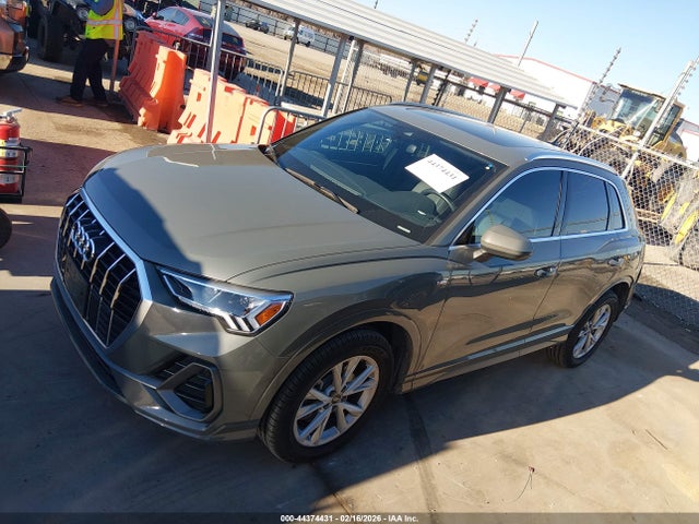 Продаж на аукціоні авто 2022 Audi Q3 Premium Plus 45 Tfsi S Line Quattro Tiptronic, vin: WA1EECF37N1070052, номер лоту: 44374431