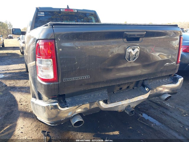 2021 Ram 1500 Big Horn  4x4 6'4 Box მანქანა იყიდება აუქციონზე, vin: 1C6SRFBTXMN639933, აუქციონის ნომერი: 44374460