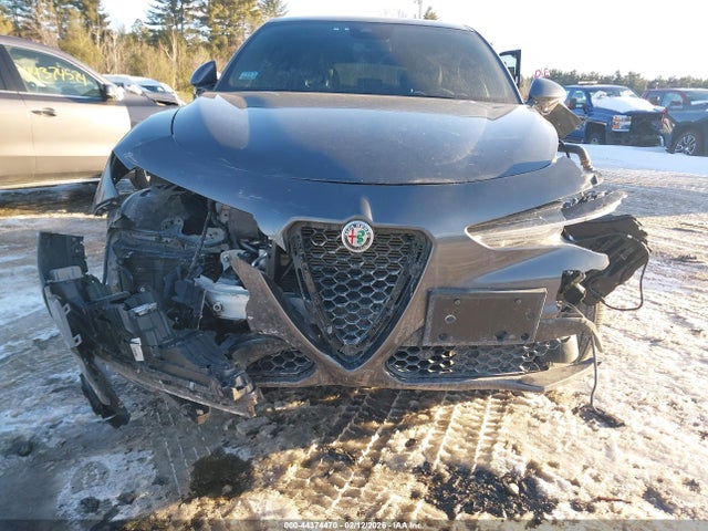 ZASPAKAN8P7D63916 Alfa Romeo Stelvio Sprint Awd