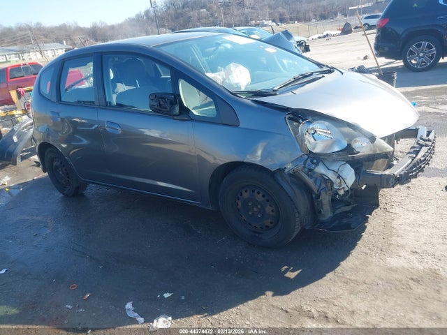 Продажа на аукционе авто 2013 Honda Fit, vin: JHMGE8H37DC079652, номер лота: 44374472