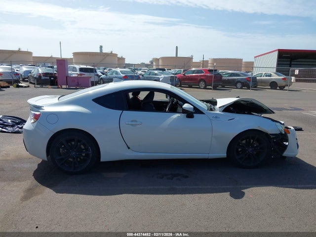 JF1ZNAA11G8707079 Scion Fr-s Release Series 2.0