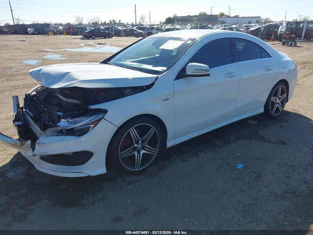 Mercedes-Benz CLA 250 2015 WDDSJ4EB1FN236925 Image 2