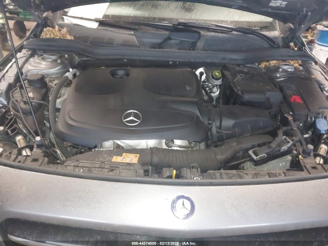 2017 MERCEDES-BENZ GLA 250 WDCTG4GB9HJ299236 Photo 9