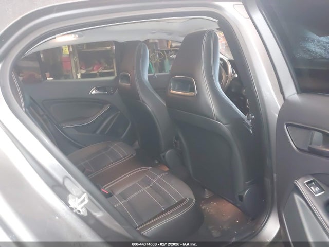 2017 MERCEDES-BENZ GLA 250 WDCTG4GB9HJ299236 Photo 7