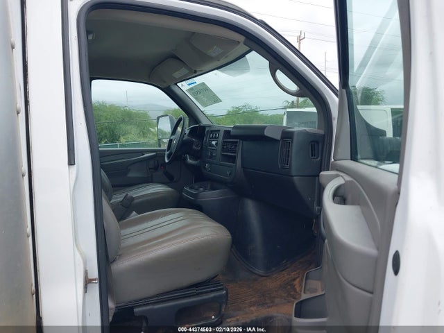 1GB6G5CG8E1210038 Chevrolet Express Cutaway 4500